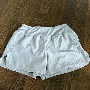 light grey nike shorts
